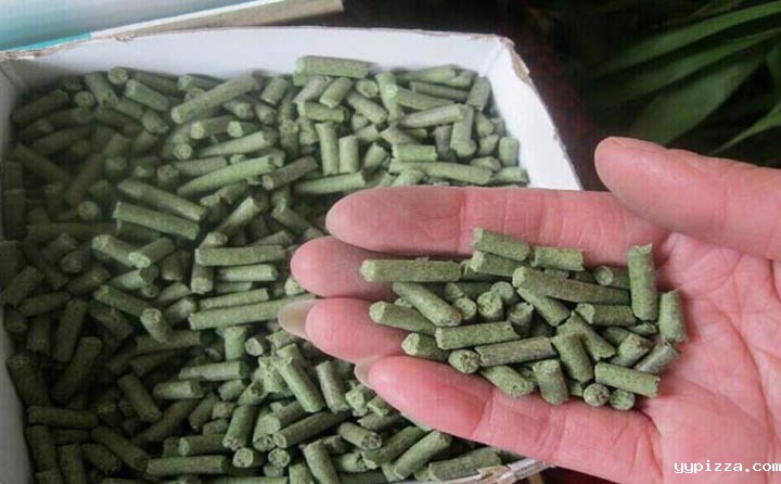 牧草颗粒